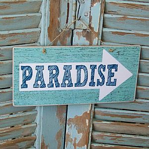 Πινακίδα "Paradise" ξύλινη χειροποίητη