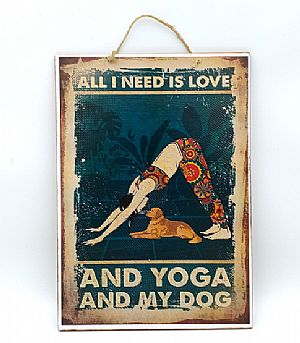 Χειροποίητη πινακίδα All I Need Is Love And Yoga